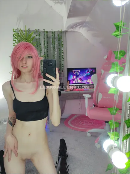 Littleemokitten Exclusive Leaked Nude Onlyfans #2168622