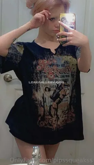 Pipssqueakss Exclusive Leaked Nude Onlyfans #964443