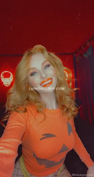 Misslacylennon Exclusive Leaked Nude Onlyfans #2012151
