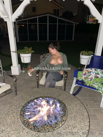 X_elizabeth_skylar_x Exclusive Leaked Nude Onlyfans #736946