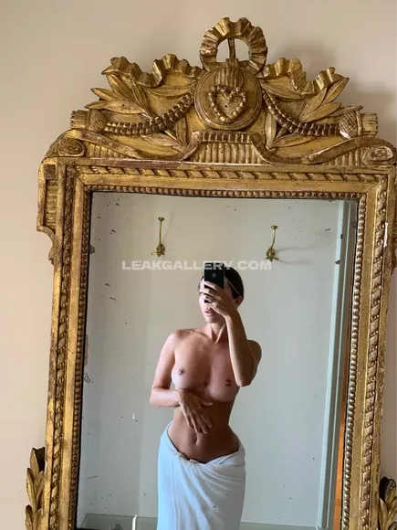Mathildtantot / tantot twins Exclusive Leaked Nude Onlyfans #1852643