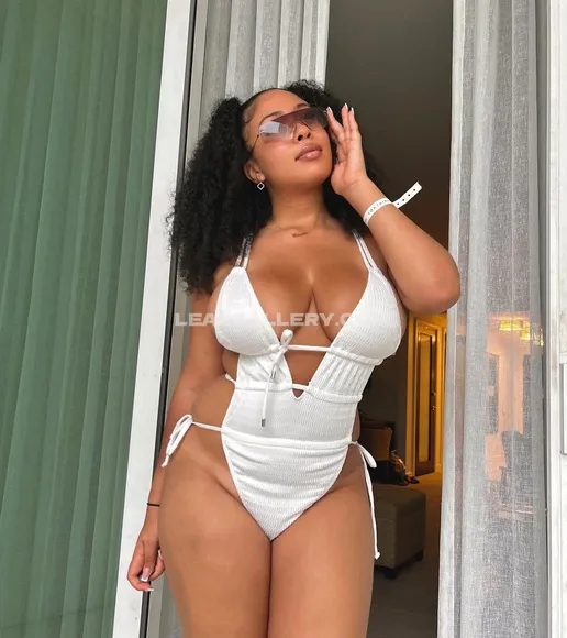 Danielleramona Exclusive Leaked Nude Onlyfans #1136387