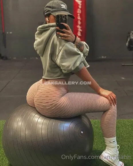Jameelahh Exclusive Leaked Nude Onlyfans #1848655