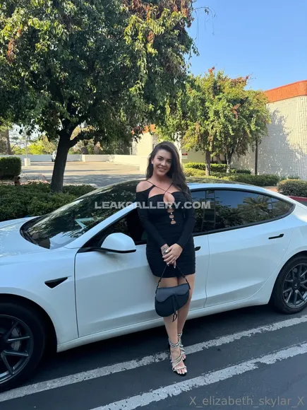 X_elizabeth_skylar_x Exclusive Leaked Nude Onlyfans #735064