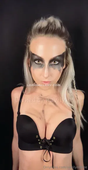 Navilynn Exclusive Leaked Nude Onlyfans #557499