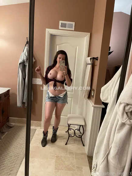 X_elizabeth_skylar_x Exclusive Leaked Nude Onlyfans #733576