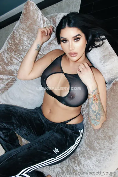 Priya_y / preeti_young Exclusive Leaked Nude Onlyfans #813450