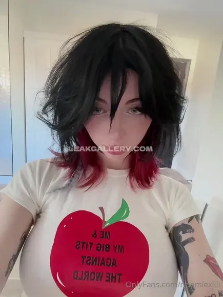 Noemiexlili / cinna.noe / cinnanoe / noemixlili Exclusive Leaked Nude Onlyfans #2139380