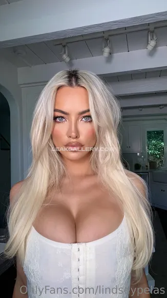 Lindseypelas Exclusive Leaked Nude Onlyfans #1794332