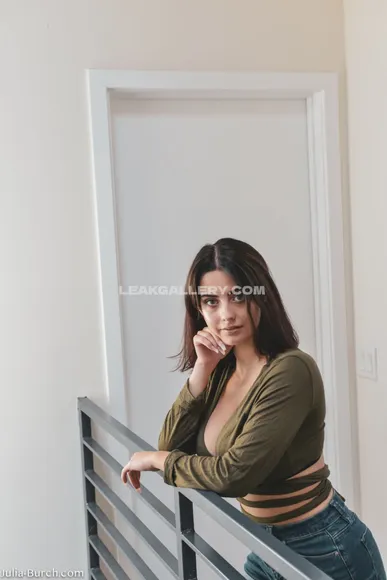 Juliaburch / juliaaburch Exclusive Leaked Nude Onlyfans #1446329