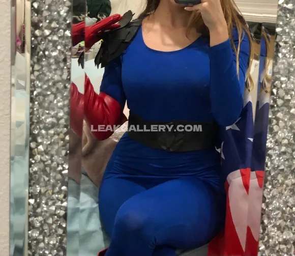 Missfloraberlin Exclusive Leaked Nude Onlyfans #2051024
