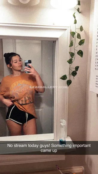 Nikkiwoods Exclusive Leaked Nude Onlyfans #2167385