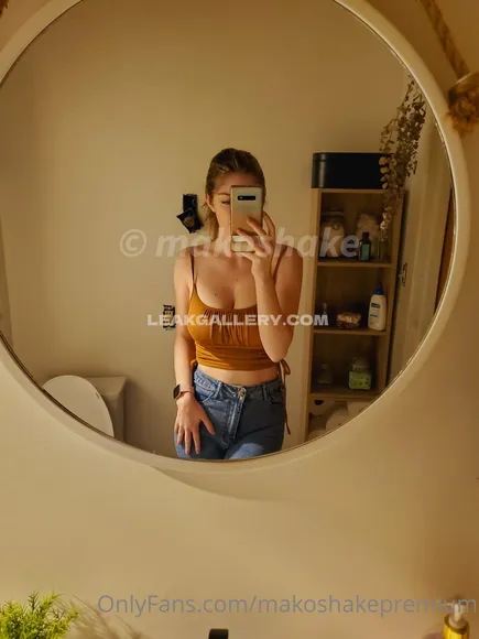 Makoshake Exclusive Leaked Nude Onlyfans #1961409