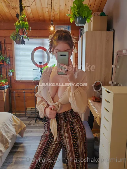 Makoshake Exclusive Leaked Nude Onlyfans #1943335