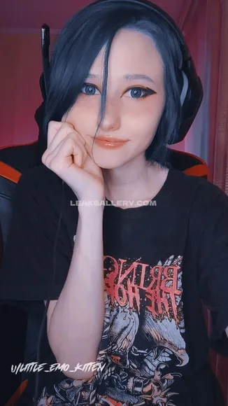 Littleemokitten Exclusive Leaked Nude Onlyfans #2168365