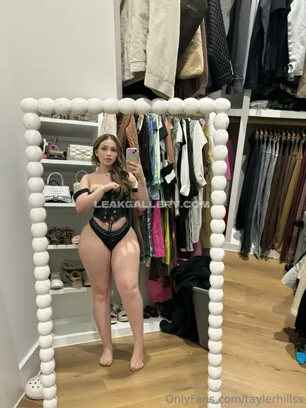 Taylerhills Exclusive Leaked Nude Onlyfans #1988775