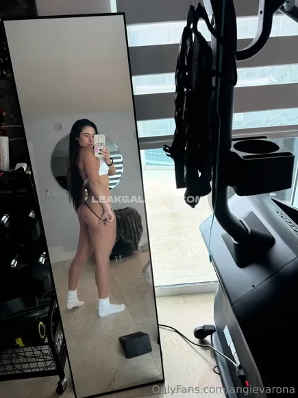 Angievarona Exclusive Leaked Nude Onlyfans #1781727