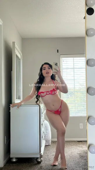 Yanetgutierrez Exclusive Leaked Nude Onlyfans #1006912