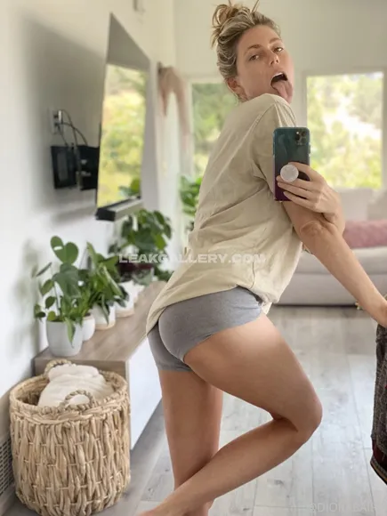 Diorabaird Exclusive Leaked Nude Onlyfans #2124637