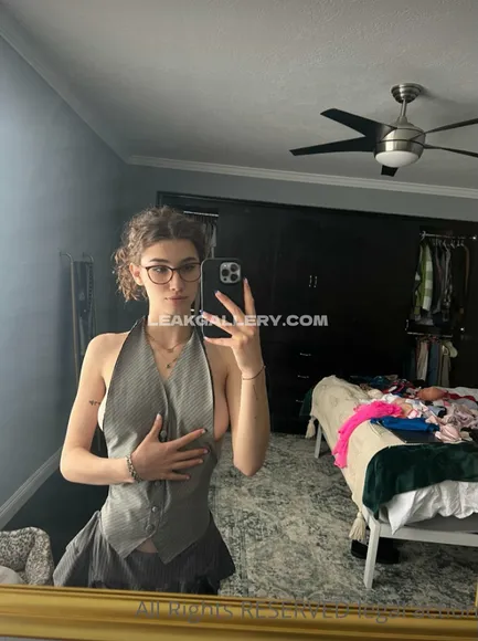 Sydneymay / sydneyvmay / sydneyy Exclusive Leaked Nude Onlyfans #2134168