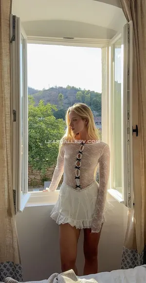 Carolinezalog Exclusive Leaked Nude Onlyfans #1880448
