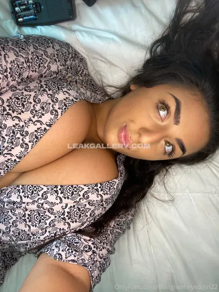Thatgreeneyedgirl22 Exclusive Leaked Nude Onlyfans #2058527