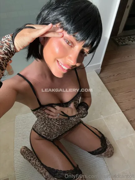 Mathildtantot / tantot twins Exclusive Leaked Nude Onlyfans #1841756