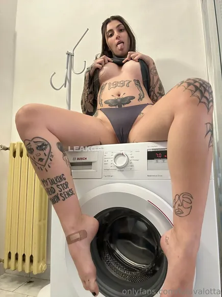 Luluvalotta Exclusive Leaked Nude Onlyfans #344822