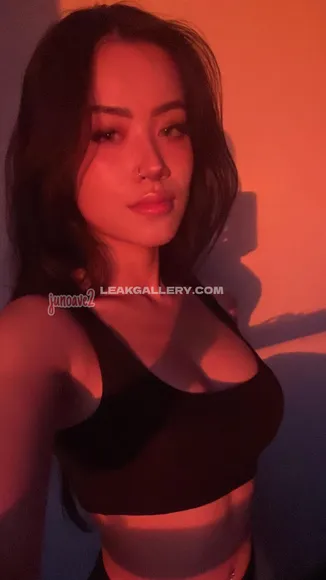 Junoave Exclusive Leaked Nude Onlyfans #531644