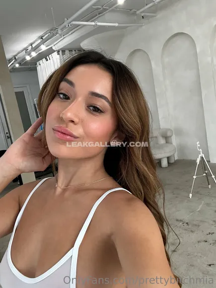 Prettybitchmia Exclusive Leaked Nude Onlyfans #1605402