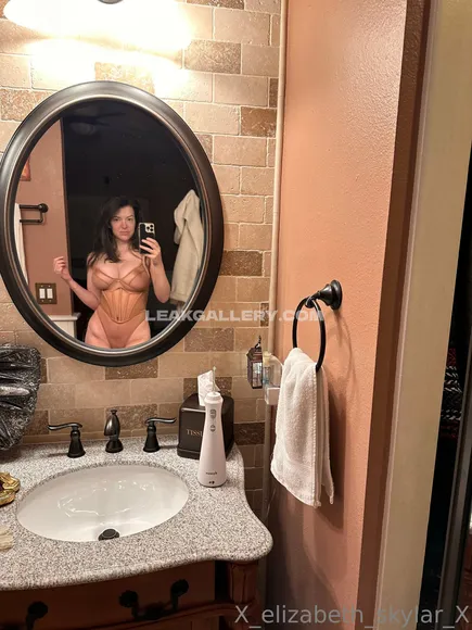 X_elizabeth_skylar_x Exclusive Leaked Nude Onlyfans #738278