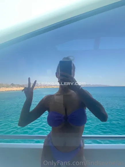 Lindseypelas Exclusive Leaked Nude Onlyfans #1795247