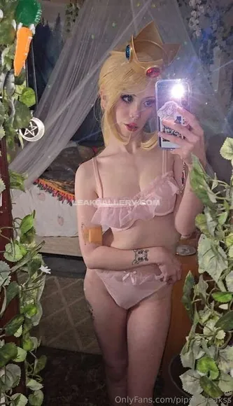 Pipssqueakss Exclusive Leaked Nude Onlyfans #954966