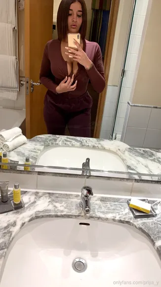 Priya_y / preeti_young Exclusive Leaked Nude Onlyfans #805191