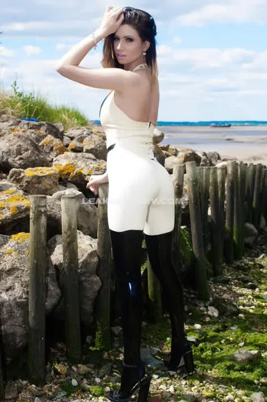 Lillyroma1982 Exclusive Leaked Nude Onlyfans #1838162