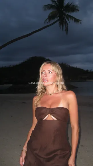 Corinnakopf / corinakopf / corinniakopf / corrinakopf Exclusive Leaked Nude Onlyfans #2640052