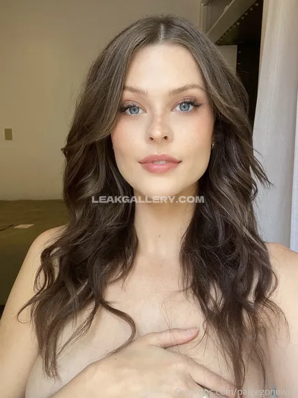 Ellyclutch Exclusive Leaked Nude Onlyfans #1811402
