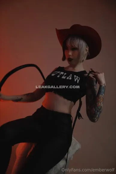 Emberwolf Exclusive Leaked Nude Onlyfans #1032876