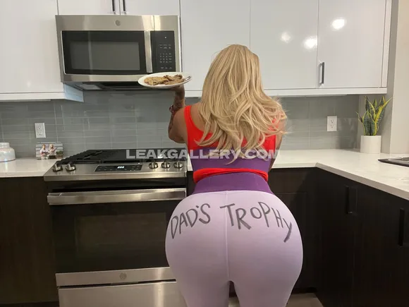 Empemb Exclusive Leaked Nude Onlyfans #1804612