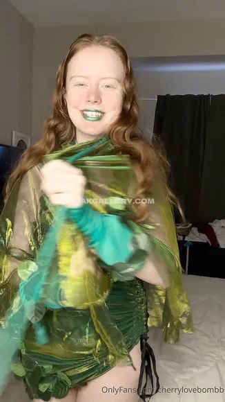 Cherrylovebombb Exclusive Leaked Nude Onlyfans #2072227