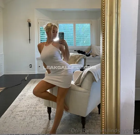 Lindseypelas Exclusive Leaked Nude Onlyfans #1792639