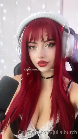 Juliaburch / juliaaburch Exclusive Leaked Nude Onlyfans #1429078