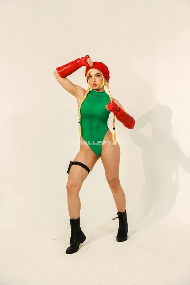 Missfloraberlin Exclusive Leaked Nude Onlyfans #2071141