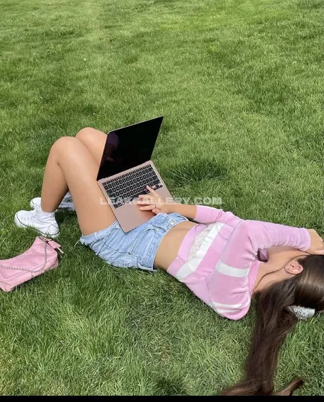Emarrb / emarb Exclusive Leaked Nude Onlyfans #534227