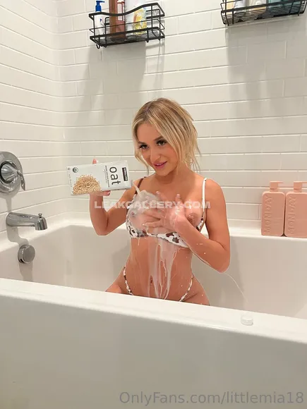 Prettybitchmia Exclusive Leaked Nude Onlyfans #30182