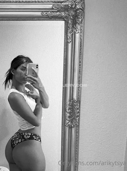 Arikytsya / ariktsya / arikytysa / dimelootony Exclusive Leaked Nude Onlyfans #1742265