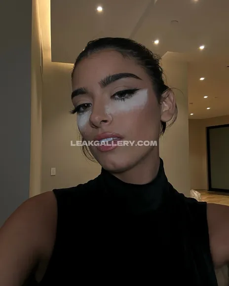 Dixiedamelio Exclusive Leaked Nude Onlyfans #2134819