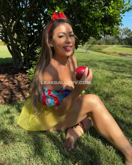 Jenni Exclusive Leaked Nude Onlyfans #527987