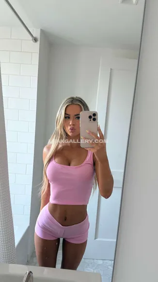 Emilyelizabeth Exclusive Leaked Nude Onlyfans #465860