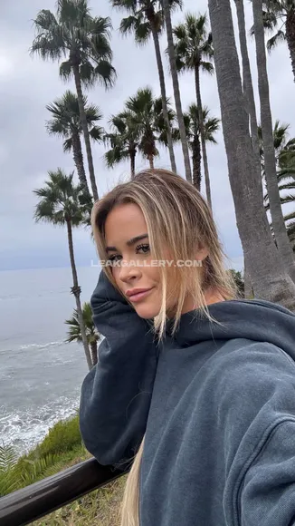 Emilyelizabeth Exclusive Leaked Nude Onlyfans #464435